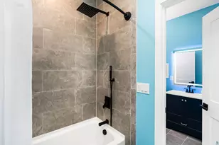 417 Elk St, Duluth, MN 55811 - Photo 31