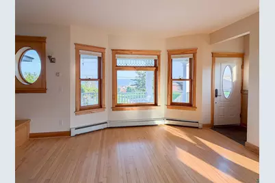 13 W 8th St, Duluth, MN 55805 - Photo 5