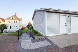 13 W 8th St, Duluth, MN 55805 - Photo 61
