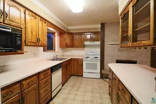 702 Doddridge Ave, Cloquet, MN 55720 - Photo 15