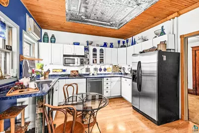 1601 E 4th St, Duluth, MN 55812 - Photo 17