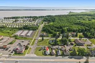 5005 E 2nd St, Superior, WI 54880 - Photo 17