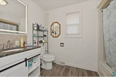 5005 E 2nd St, Superior, WI 54880 - Photo 7