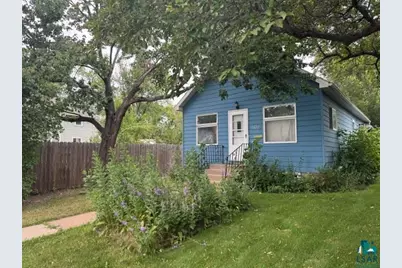 2612 W 4th Ave, Hibbing, MN 55746 - Photo 1