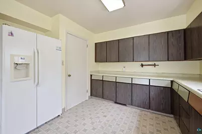 2208 4th Ave W, Hibbing, MN 55746 - Photo 13