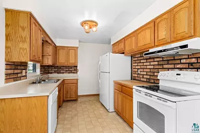 3131 Chambersburg Ave, Duluth, MN 55811 - Photo 7