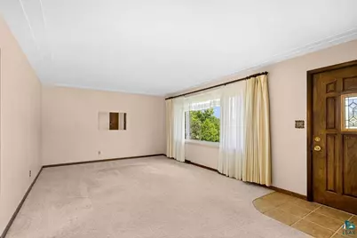 3131 Chambersburg Ave, Duluth, MN 55811 - Photo 3