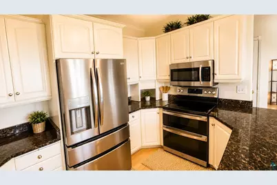 2820 W 15th St #1, Duluth, MN 55806 - Photo 13