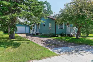 1810 6th St E, Ashland, WI 54806 - Photo 1