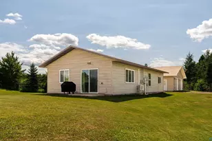4274 W Pioneer Rd, Duluth, MN 55803 - Photo 5