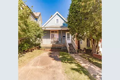 422 N 15th Ave E, Duluth, MN 55805 - Photo 1