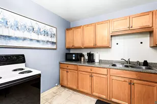 209-211 E 3rd St, Duluth, MN 55805 - Photo 33