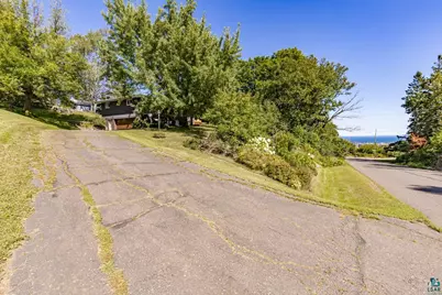 1905 Hutchinson Rd, Duluth, MN 55811 - Photo 43