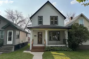 3816 W 5th St, Duluth, MN 55807 - Photo 1
