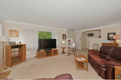 426 Ridgewood Rd, Duluth, MN 55804 - Photo 5