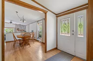 5957 Sunny Ln, Duluth, MN 55811 - Photo 5