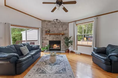 5957 Sunny Ln, Duluth, MN 55811 - Photo 7