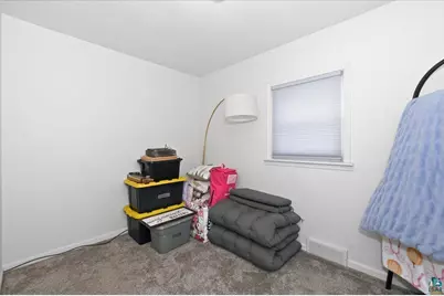 2818 E 3rd St, Superior, WI 54880 - Photo 9
