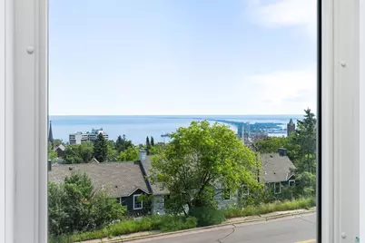 227 E 7th St, Duluth, MN 55805 - Photo 39