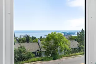 227 E 7th St, Duluth, MN 55805 - Photo 39