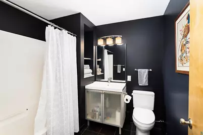 227 E 7th St, Duluth, MN 55805 - Photo 57