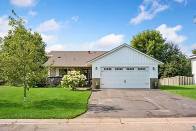 9193 Fallon Dr NE, Monticello, MN 55362 - Photo 1