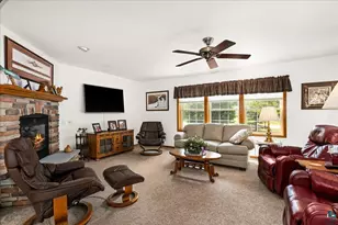 4368 Jamie Dr, Hermantown, MN 55811 - Photo 9