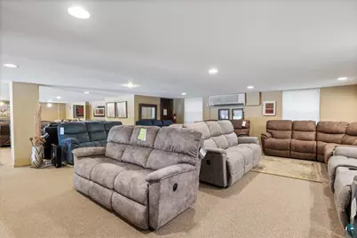 214 N 2nd Ave, Virginia, MN 55792 - Photo 29