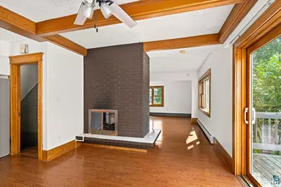 2213 Sussex Ave, Duluth, MN 55812 - Photo 7