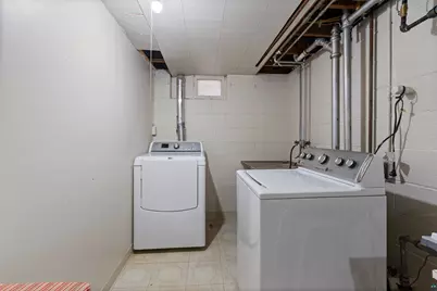 2016 E 3rd St, Duluth, MN 55812 - Photo 27