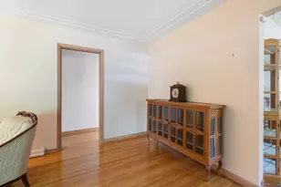 2016 E 3rd St, Duluth, MN 55812 - Photo 9