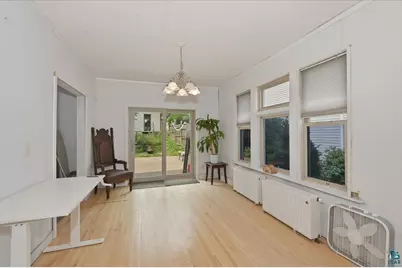 1317 E 6th St, Duluth, MN 55805 - Photo 5
