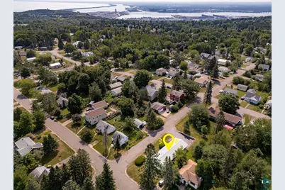 2302 Pershing St, Duluth, MN 55811 - Photo 31