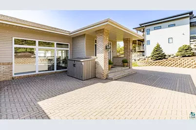 2906 W 15th St, Duluth, MN 55806 - Photo 95