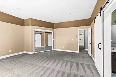 2906 W 15th St, Duluth, MN 55806 - Photo 75