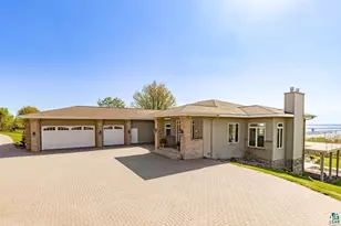 2906 W 15th St, Duluth, MN 55806 - Photo 97