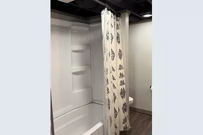 2832 W 6th St, Duluth, MN 55806 - Photo 27