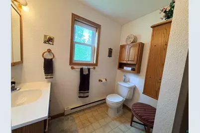 1031 W Skyline Pkwy, Duluth, MN 55806 - Photo 23