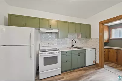717 Baxter Ave, Superior, WI 54880 - Photo 5