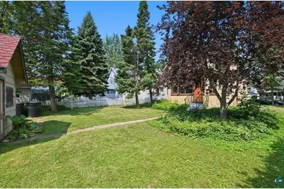 1114 N 18th St, Superior, WI 54880 - Photo 7