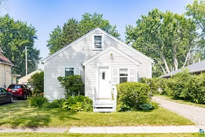 337 20th St, Cloquet, MN 55720 - Photo 1