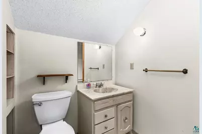 703 E 5th St, Superior, WI 54880 - Photo 31