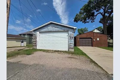 824 13th St N, Virginia, MN 55792 - Photo 5