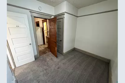 419 Michigan Ave, Duluth, MN 55806 - Photo 9