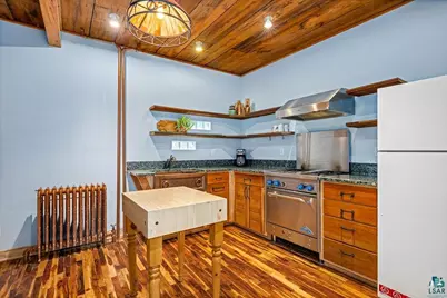 1101 E 4th St, Duluth, MN 55805 - Photo 17