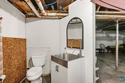 1101 E 4th St, Duluth, MN 55805 - Photo 33