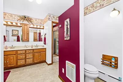 2705 Jean Duluth Rd, Duluth, MN 55804 - Photo 27