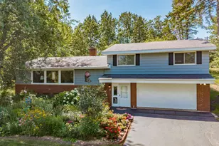 2705 Jean Duluth Rd, Duluth, MN 55804 - Photo 1