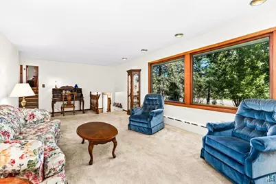2705 Jean Duluth Rd, Duluth, MN 55804 - Photo 7