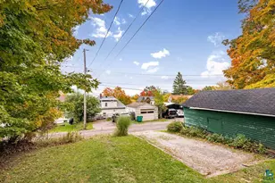 614 Sparkman Ave, Duluth, MN 55803 - Photo 43